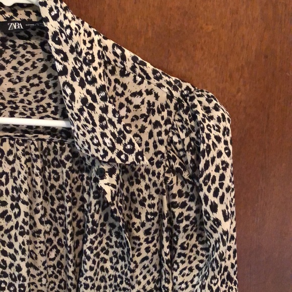Zara leopard print blouse - Picture 2 of 3